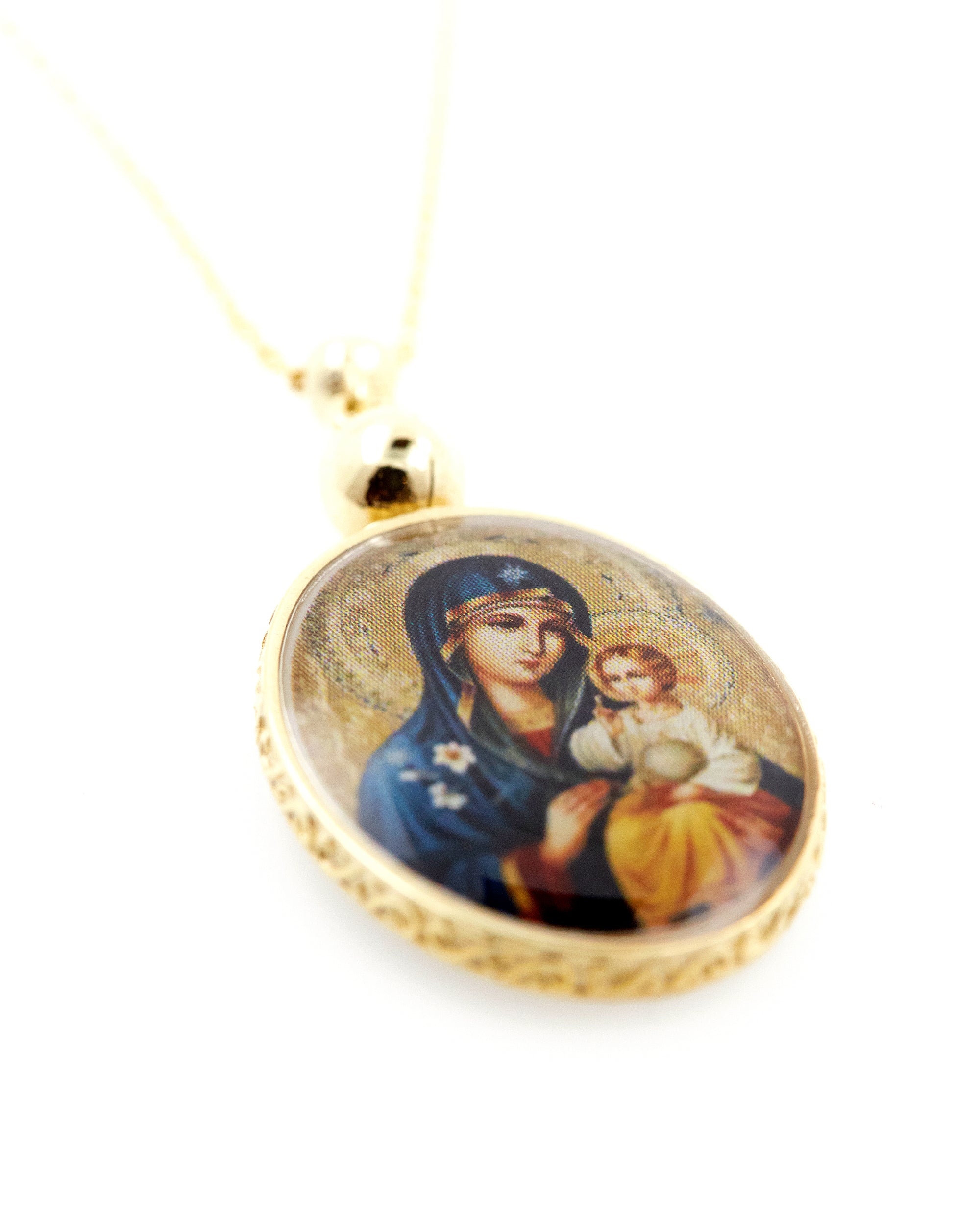 COLGANTE MEDALLA ORO